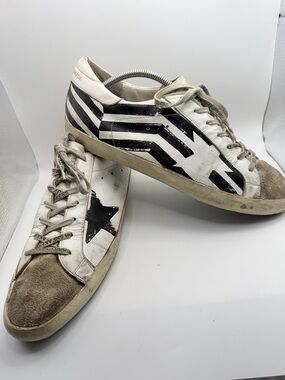 Golden Goose Men's White Leather Sneakers with Black Graphic Stripes and Star